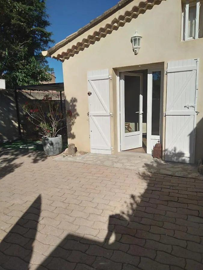 Les Cigales Apartment Vedene
