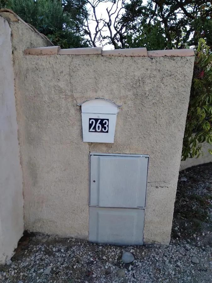 Les Cigales Apartment Vedene 0*,